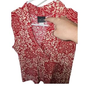 Beautiful Red And Tan Sleveless Shirt